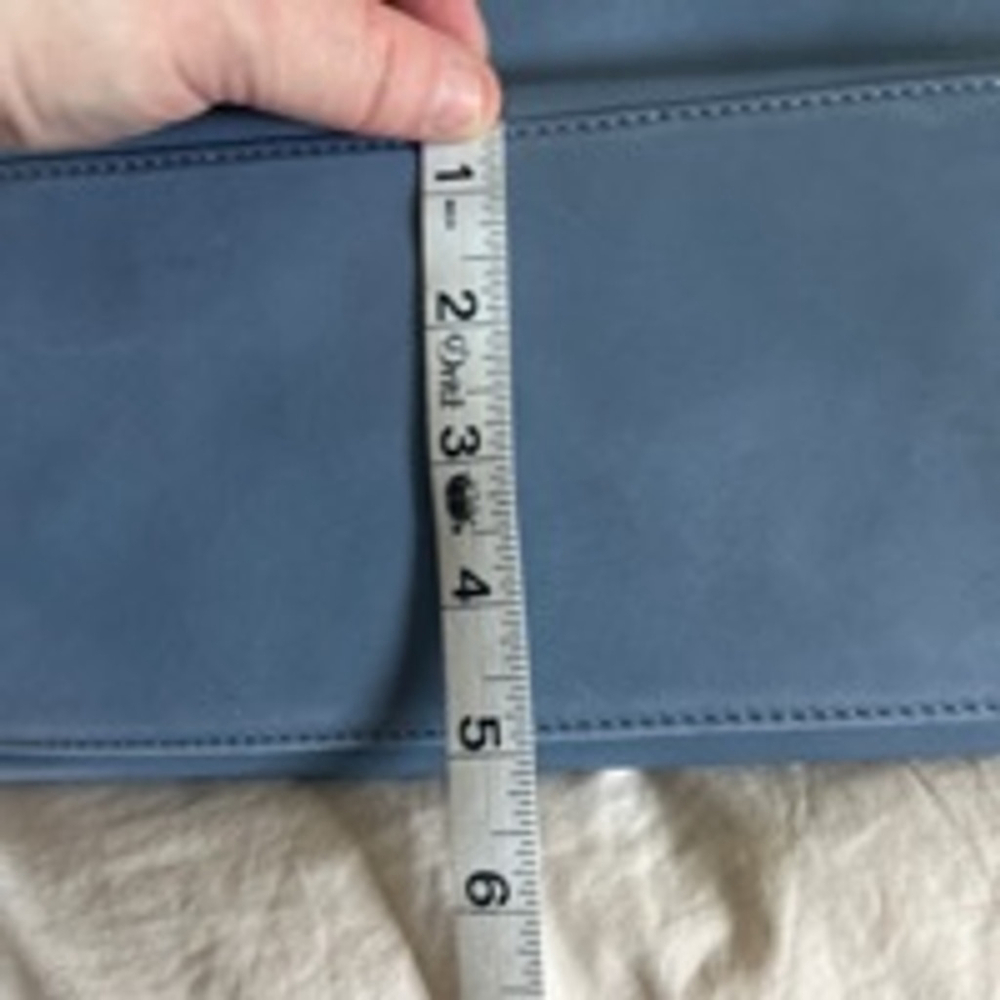 Women's Dooney & Bourke Blue Leather Crossbody Bag - Picture 5 of 12